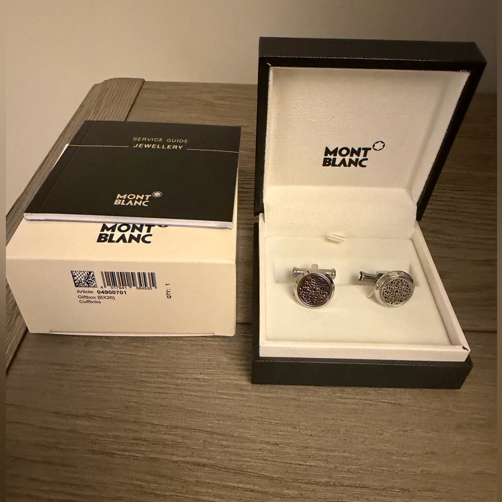 NEW Montblanc Cuff Links Manhole Paris Onxy Round Silver and Black